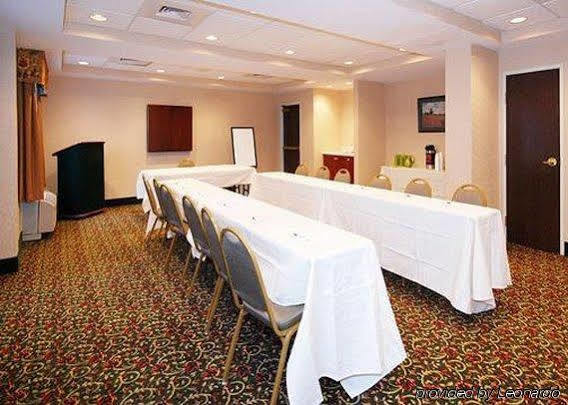 Comfort Suites Concord Mills Экстерьер фото